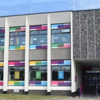 Exterior of the Lowestoft Library building.